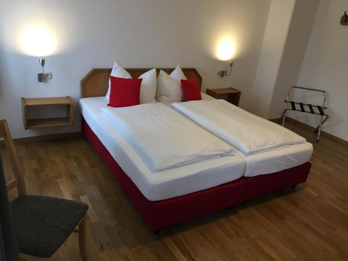 Hotel Im Sonnental ヤヘナウ エクステリア 写真